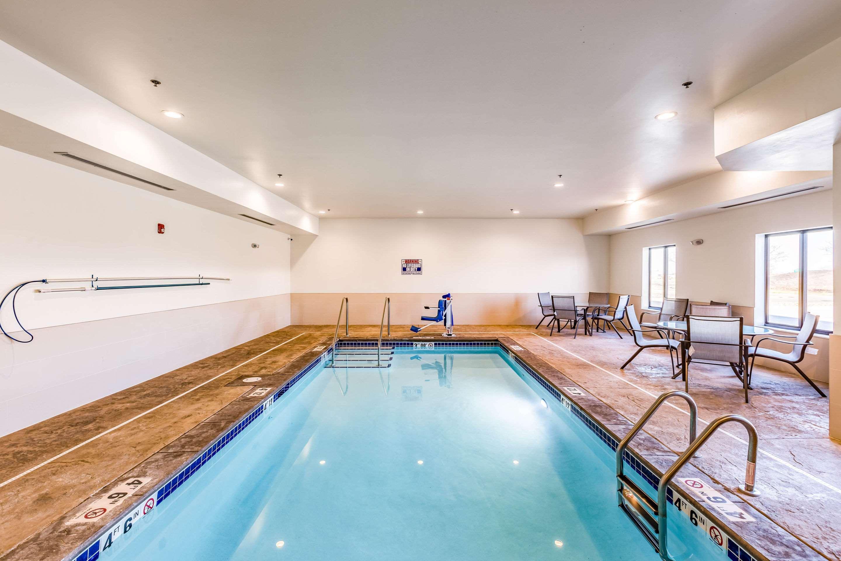 Comfort Inn Altoona-Des Moines Ngoại thất bức ảnh