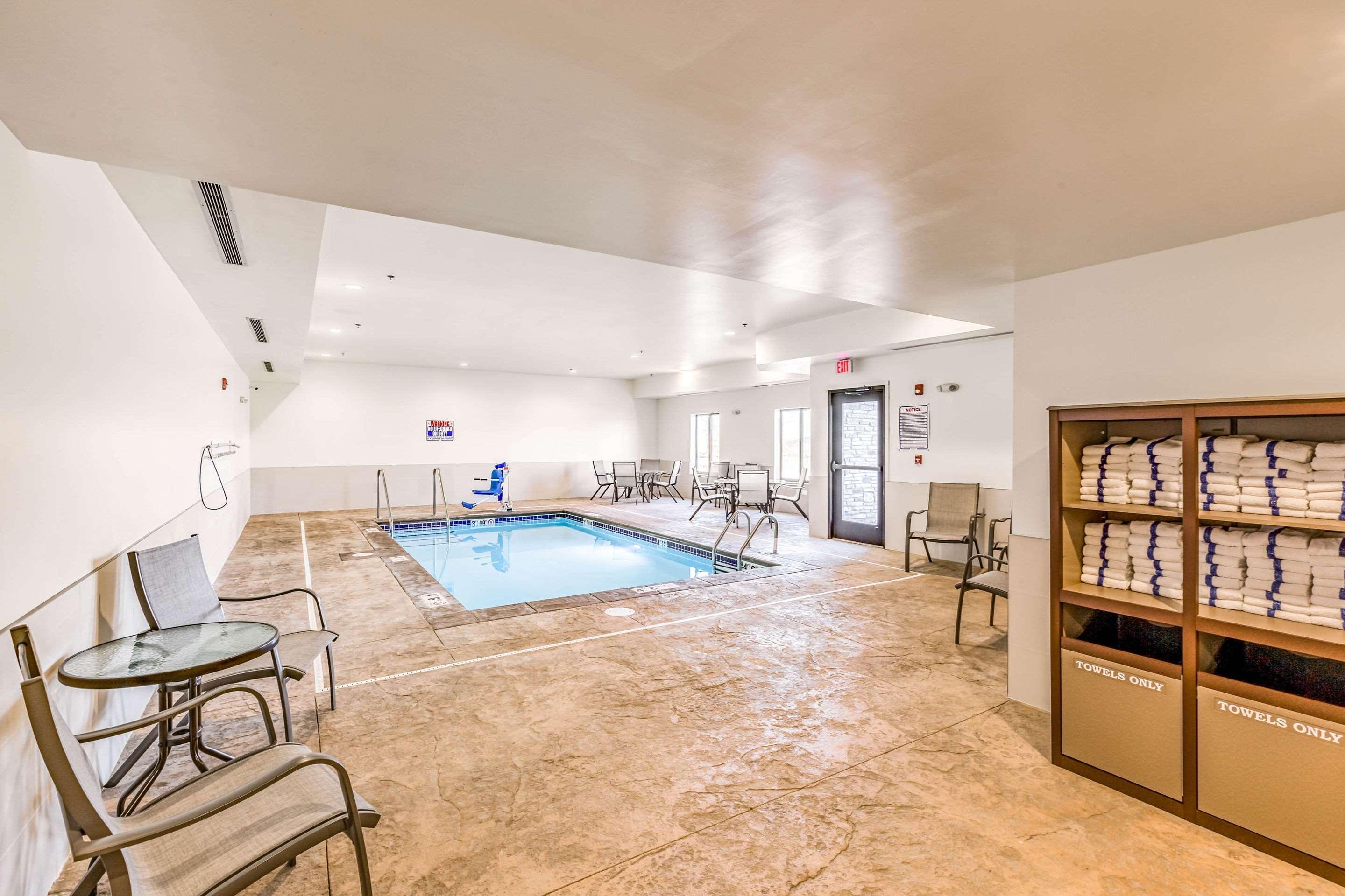 Comfort Inn Altoona-Des Moines Ngoại thất bức ảnh