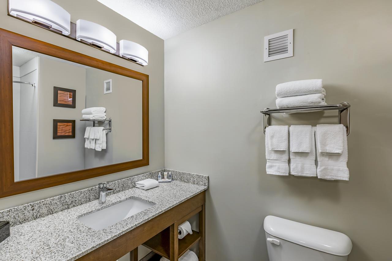 Comfort Inn Altoona-Des Moines Ngoại thất bức ảnh