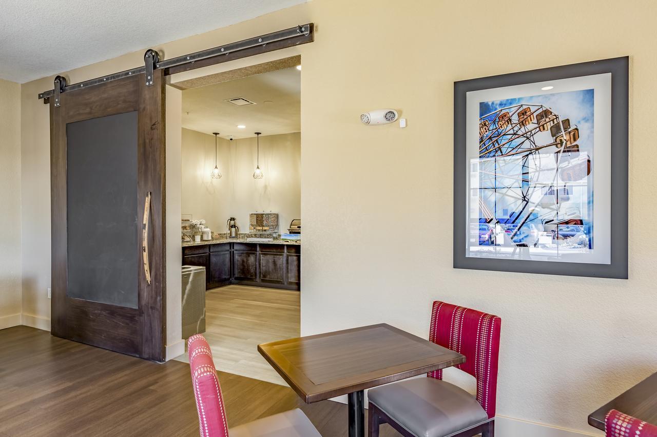Comfort Inn Altoona-Des Moines Ngoại thất bức ảnh